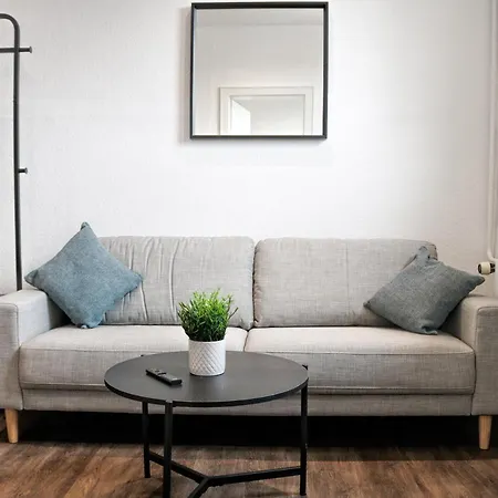 Apartment Lightplace • Größere Gruppen • 4 Einzelzimmer • Boxspring • Smart Tv • Biergarten • Restaurant *