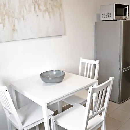 Lightplace • Groessere Gruppen • 4 Einzelzimmer • Boxspring • Smart Tv • Biergarten • Restaurant * 布伦瑞克