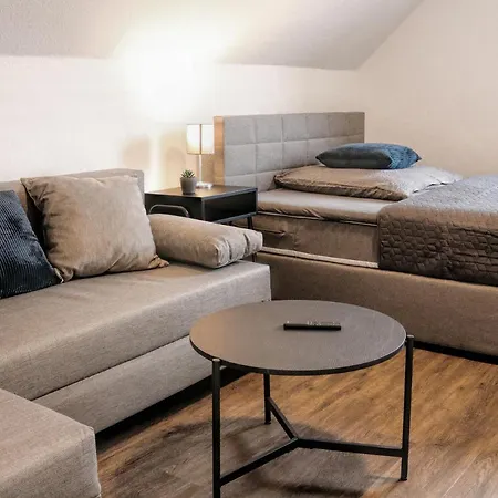 Διαμέρισμα Lightplace • Groessere Gruppen • 4 Einzelzimmer • Boxspring • Smart Tv • Biergarten • Restaurant *