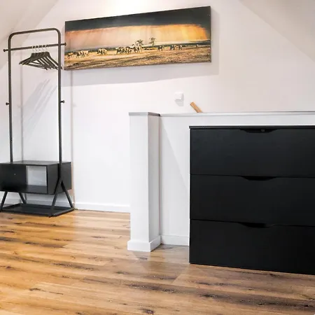 Lightplace: Smart With Biergarten & Restaurant Apartment