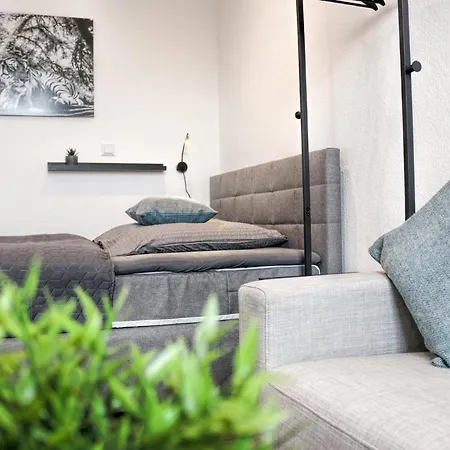 Lightplace • Groessere Gruppen • 4 Einzelzimmer • Boxspring • Smart Tv • Biergarten • Restaurant 公寓