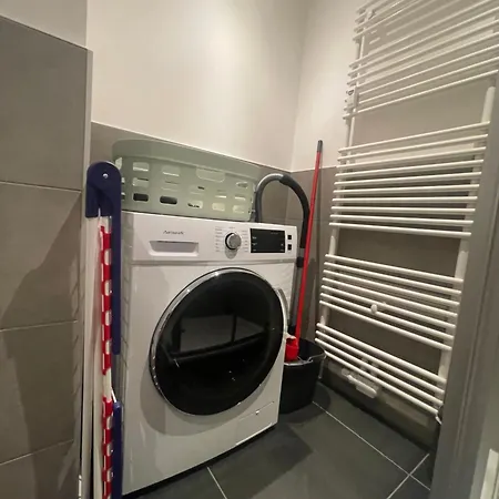 Lightplace • Groessere Gruppen • 4 Einzelzimmer • Boxspring • Smart Tv • Biergarten • Restaurant דירה בראונשווייג