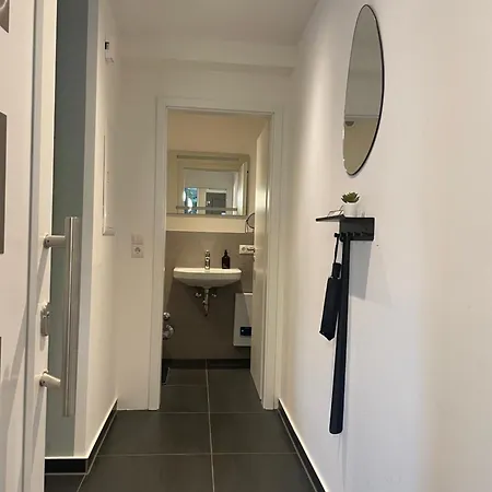 Lightplace • Groessere Gruppen • 4 Einzelzimmer • Boxspring • Smart Tv • Biergarten • Restaurant *