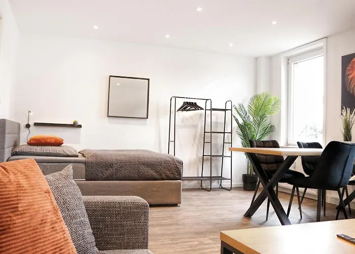 Апартаменты Lightplace • Groessere Gruppen • 4 Einzelzimmer • Boxspring • Smart Tv • Biergarten • Restaurant *